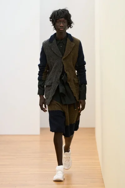 Look 39
